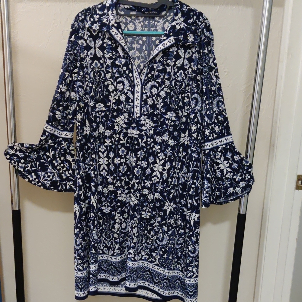 Max Edition Navy and White Floral Midi Dress Stretchy Size M